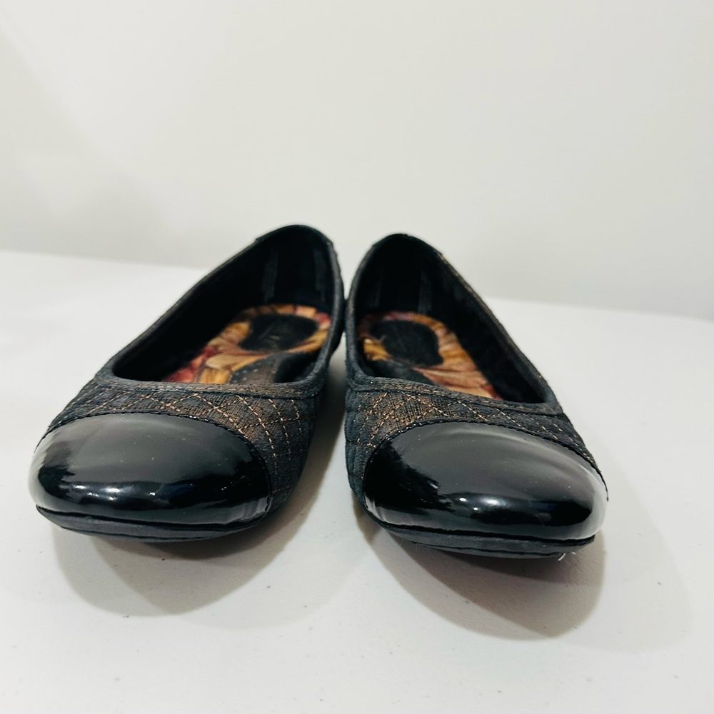 Born Leather Riley Quilted Ballet Flats Size 6,5 Patent Cap‎ Toe Comfort Shoes - Picture 4 of 10